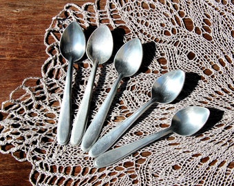 Set of 5 Teaspoons, Retro Tea Spoons, Dessert Spoons, Rustic Cutlery, Silverware, Small Aluminium Spoons, Kitchenware Collectible Flatware