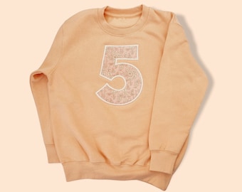 Liberty of London Geburtstags-Sweatshirt mit Nummern-Applikation