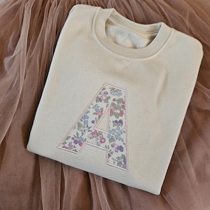 Sudadera infantil personalizada Liberty of London con inicial / Jersey con letras / Diseña la tuya / Niños / Niñas / Jersey con el alfabeto