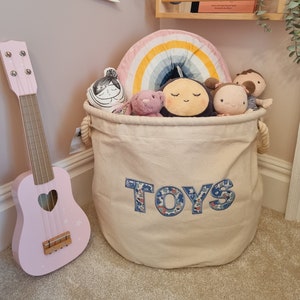 Liberty of London Spielzeugwagen | Personalisierte Aufbewahrung | Kinderzimmer Aufbewahrung | Spielzeugkorb | Raumdekoration | stilvolle Aufbewahrungslösung