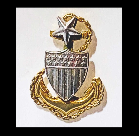 Hat Lapel Push Tie Tac Pin USCG Coast Guard Emblem and Flag NEW