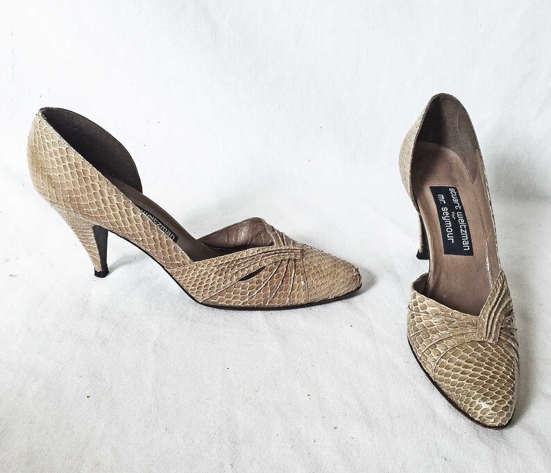 stuart weitzman snakeskin pumps