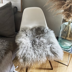 Curly Sheepskin Seat Pads, Tibetan Chair Pads, Fluffy and Soft Chair Pads, 100% Natural Eco tanned - Pearl Grey