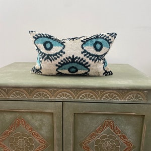 Fundas de almohada de cojín Ikat de terciopelo Ikat de ojos azules pequeños, 25 x 40 cm, almohada decorativa