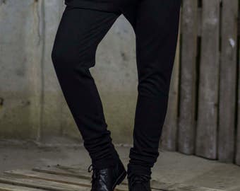 Black loose thread sweatpants | Trendy black trousers | Sports trousers | Joggers by Silvia Monetti