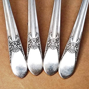 1940 BELOVED Silver Plate Flatware, Vintage Rogers Art Deco Floral Silverware, Kitchen Dining, Replacements, Silverware Jewelry, Craft, Gift