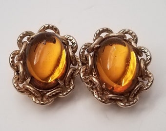 Vintage Amber Jelly Belly Clip On Earrings: Gold Tone Setting