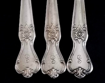 1950 SIGNATURE Silver Plate Flatware, Floral Old Company Plate, Mono S, Place & Serving Pieces, Kitchen Dining, Replacements, Choice, Gift