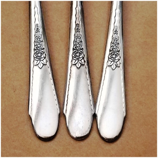 1941 GARDENIA Silverplate Flatware, Vintage Floral Silverware, Kitchen Dining, Home Decor, French Cottage Decor, Shabby Chic, Jewelry, Gift