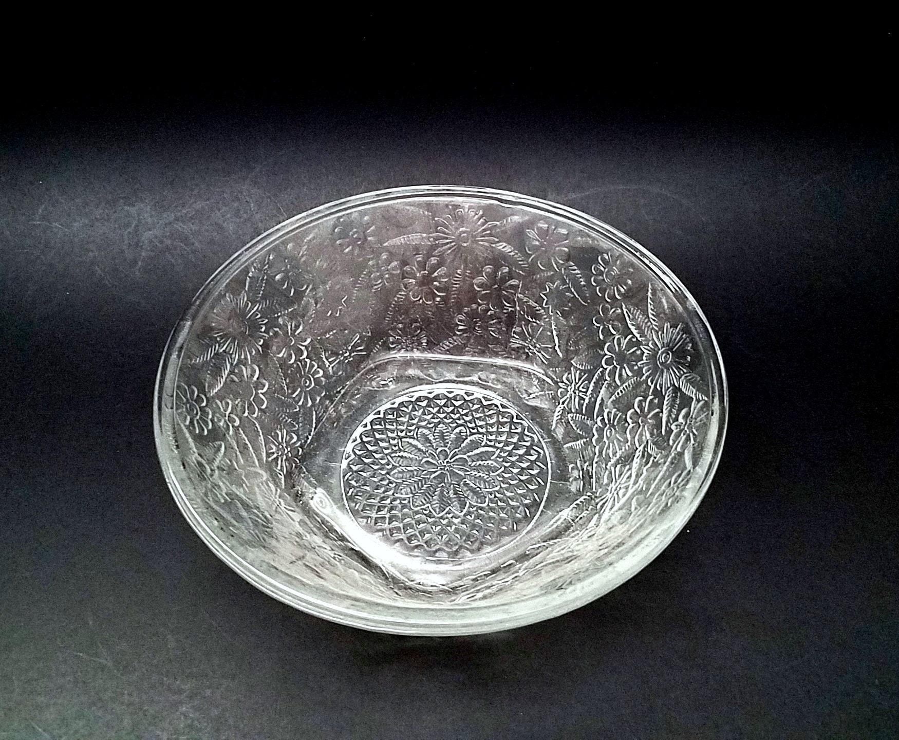 Home Decor Great Gift Kitchen Dining Serving Vintage Depression Glass 1930s Indiana Glass Pineapple Floral Serving Bowl Clear Crystal Home Decor Great Gift Kitchen Dining Serving Vintage Depression Glass 1930s Indiana Glass Pineapple Floral Serving Bowl Clear Crystal