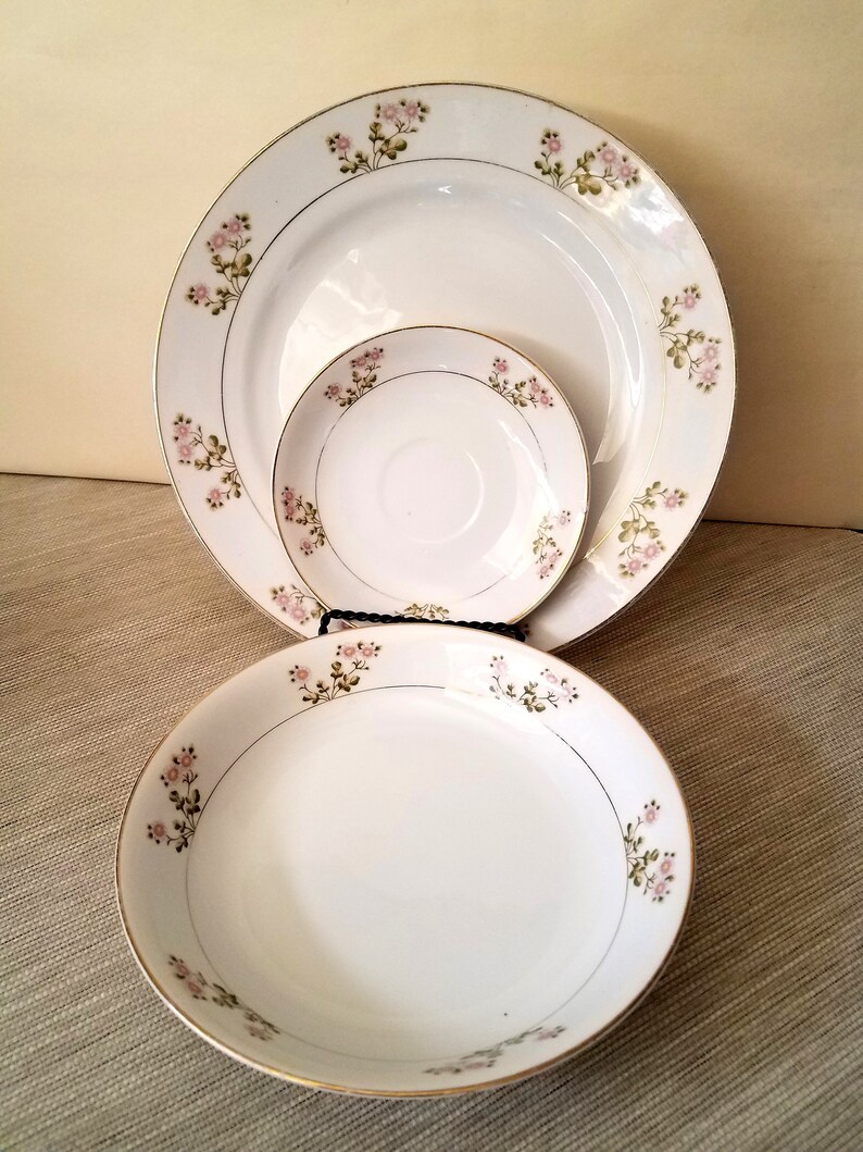 Hakone by Noritake China Dinnerware, Pink Flowers Gold Trim, Vintage, Replacements, Kitchen