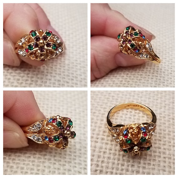 Ladies Curved Diamond V- Shape Crown Ring – HANIKEN JEWELERS NEW-YORK