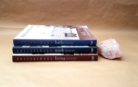 Pottery Barn Living Rooms [Book]