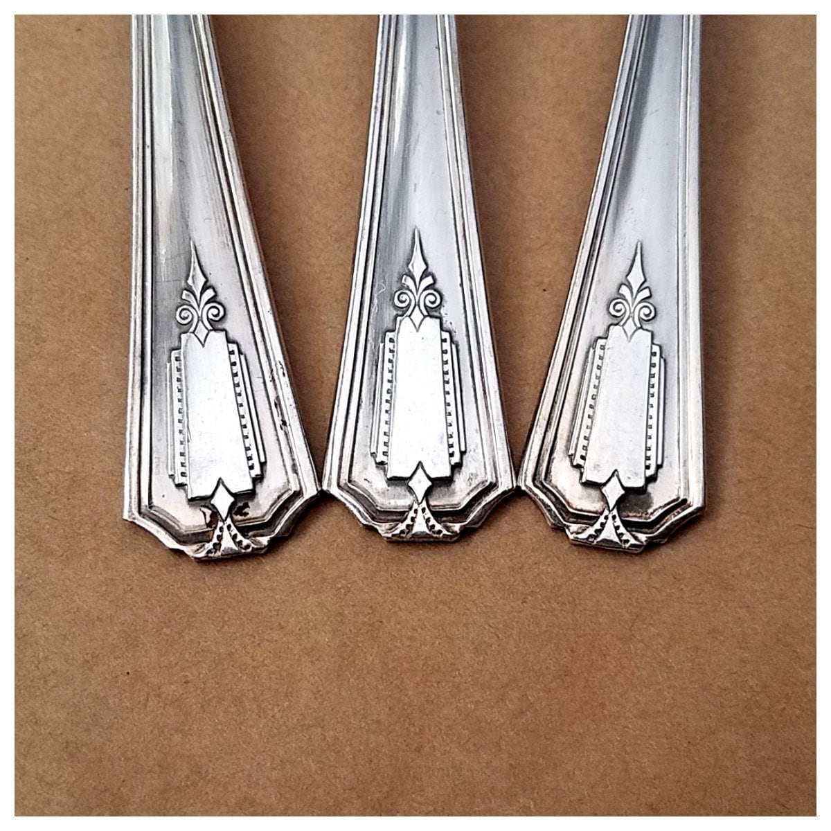 アールデコ1935年WM ROGERSカトラリーSHELTON 3本シルバーPL 1935 SHELTON Silverplate Flatware, Choice Place & Serving, Kitchen