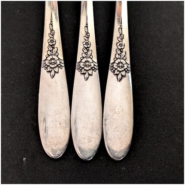 1941 FANTASY Silverplate Flatware, Ornate Floral Tudor Plate-Oneida, Kitchen Dining, Replacements, Tableware, Home Decor, Silverware Jewelry