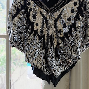 Vintage India Blouse With Butterfly Motif in Silk + Sequins