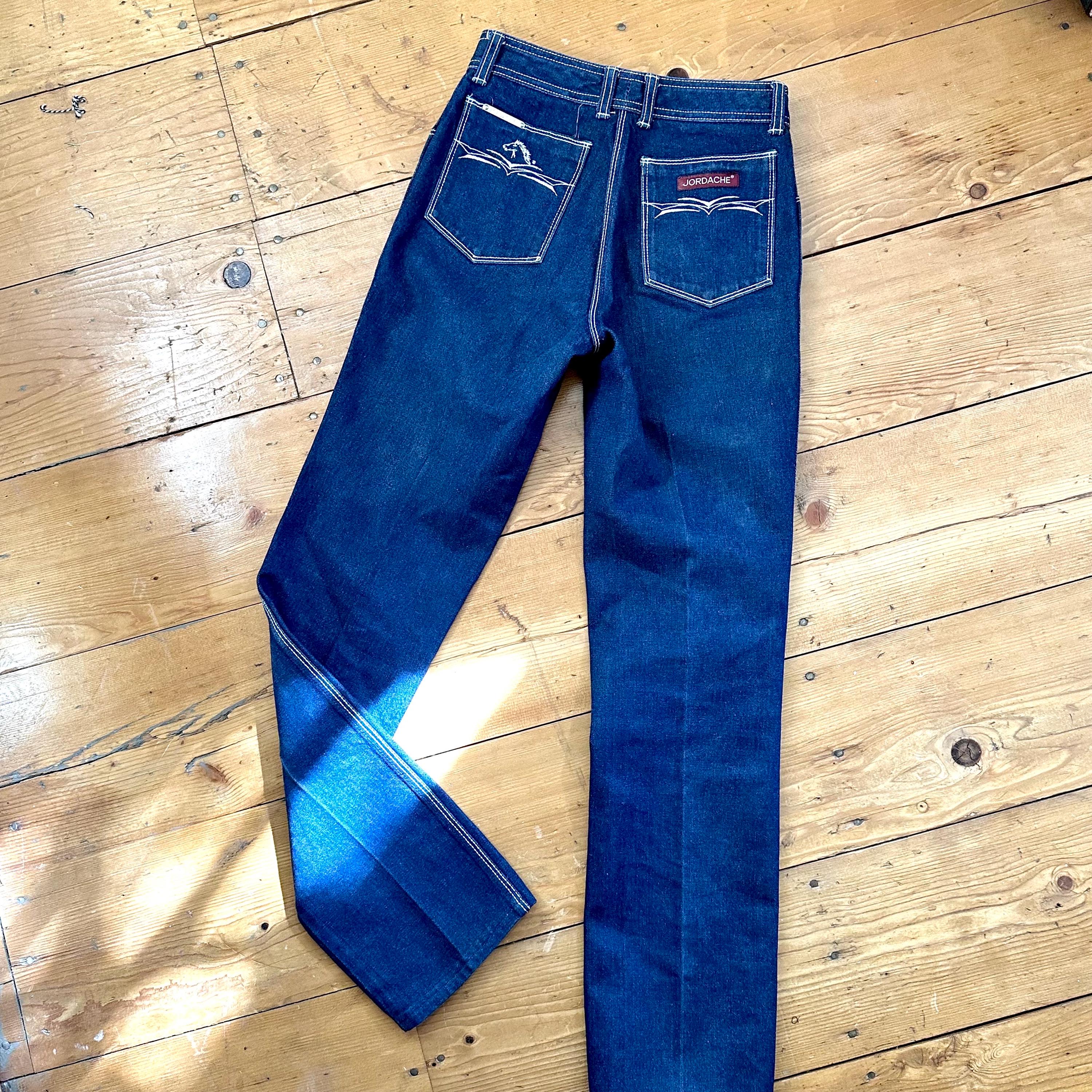 Designer Jeans Tight Jordache Jeans Jordache Destructed Raw-Hem