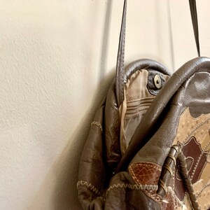 1980s Statement Vintage Handbag With Crossbody Styling in Textured Leathers