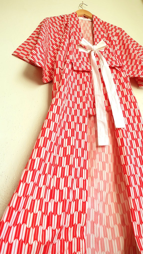 Vintage Kimono | 1970s Long Handmade Kimonos | Red