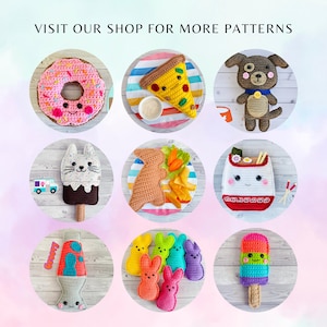 Peut inclure: Une collection de jouets amigurumi au crochet, dont un beignet, une part de pizza, un chien, un chat, une sucette glac&eacute;e, un bol de ramen et un groupe de guimauves color&eacute;es. Les jouets sont pr&eacute;sent&eacute;s sur un fond blanc avec le texte "VISITEZ NOTRE BOUTIQUE POUR PLUS DE MOD&Egrave;LES".