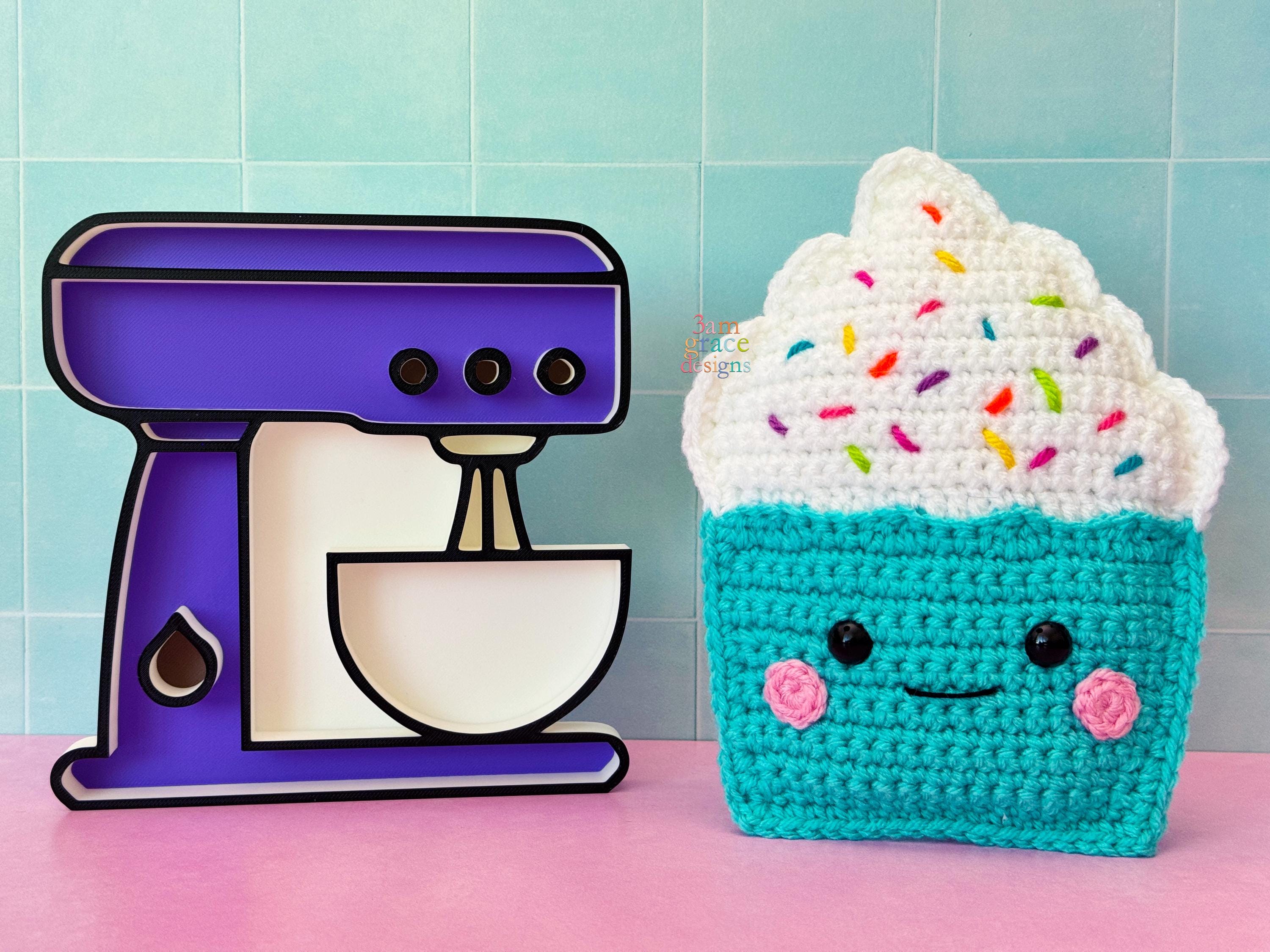 36 Cupcake Crochet Patterns for Sweet Amigurumi, Holiday Decor, and Play Food 22 Mini Cupcake Amigurumi Plushie Crochet Pattern Kawaii