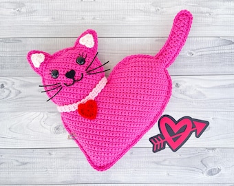 Wzór na szydełkową pluszową lalkę Amigurumi z sercem walentynkowym na kotka Kawaii Cuddler Ragdoll w formacie PDF do pobrania w wersji cyfrowej