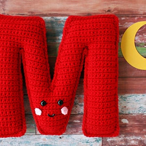 Padrão de crochê da letra M, padrão de amigurumi da letra M, padrão de crochê do alfabeto, padrão de amigurumi do alfabeto, Ragdoll da letra M, letra M