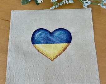 Patch brodé Love for Ukraine | Fait main | Montrez votre soutien à l'Ukraine | Vêtements | Sacs | Oreillers | Décoration | Prêt à expédier