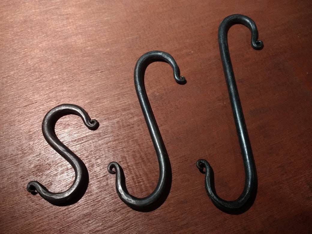 Handmade Wrought Iron Ornate Twisted 6.5 S Hooks