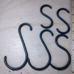 Bundle of five miscellaneous hand forged simple lightweight s hooks image 1