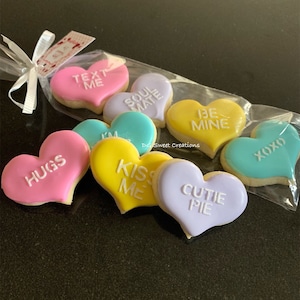 Mini Heart Shaped Cookies - Valentine&#39;s Day Conversation Cookies