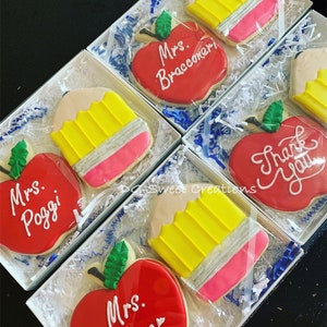 Teacher Thank You Cookie Set - Thank you bus set - 2 cookies per box