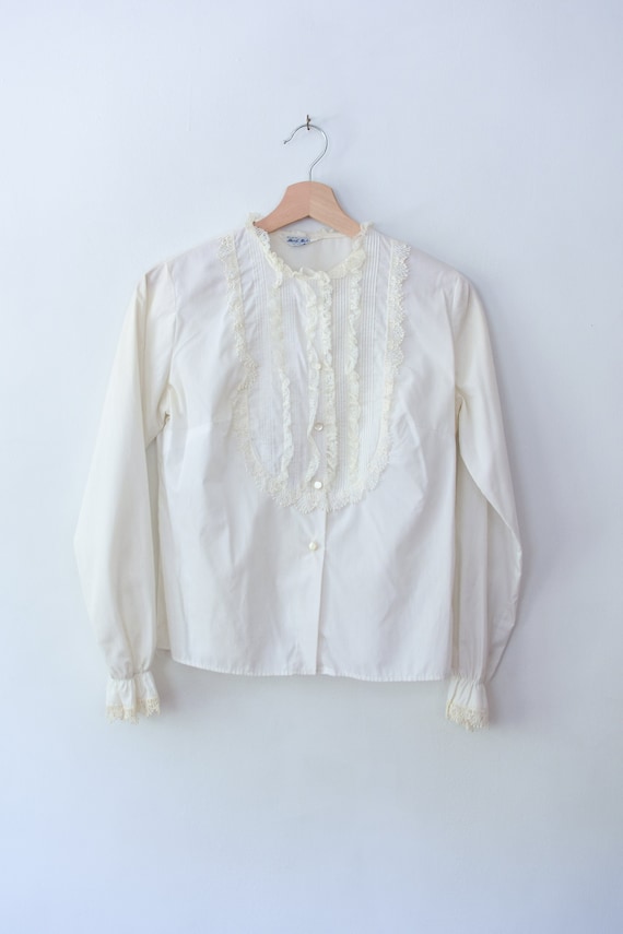 Vintage 1960’s White Ruffled Blouse / Long Sleeved