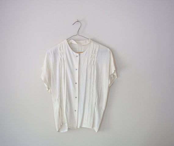 Vintage 1970’s White Button Up Top Cream Blouse S… - image 1