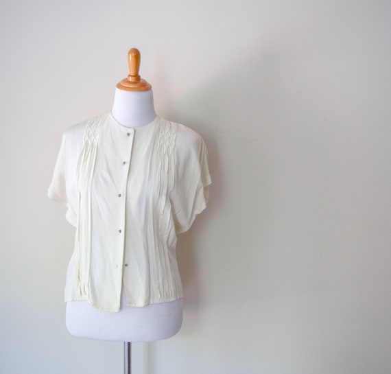 Vintage 1970’s White Button Up Top Cream Blouse S… - image 3