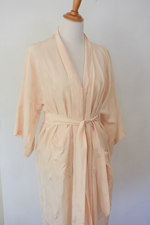 Vintage 1960’s Blush Silk Robe Dressing Gown Kimo… - image 1