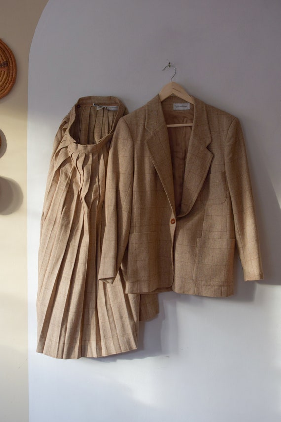 1980’s Wool Skirt Suit