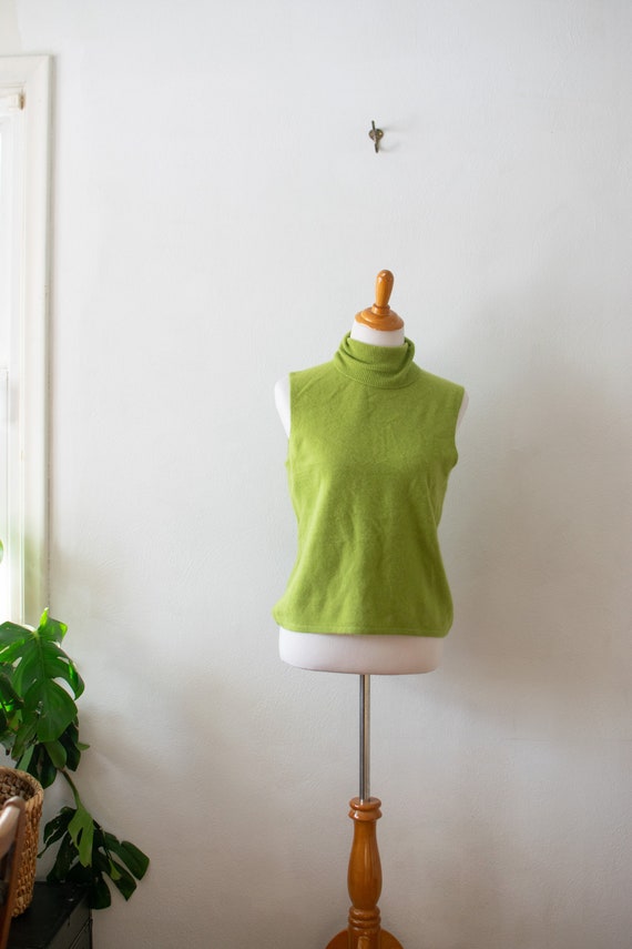 Vintage 1990's Cashmere Lime Green Turtle Neck Sle