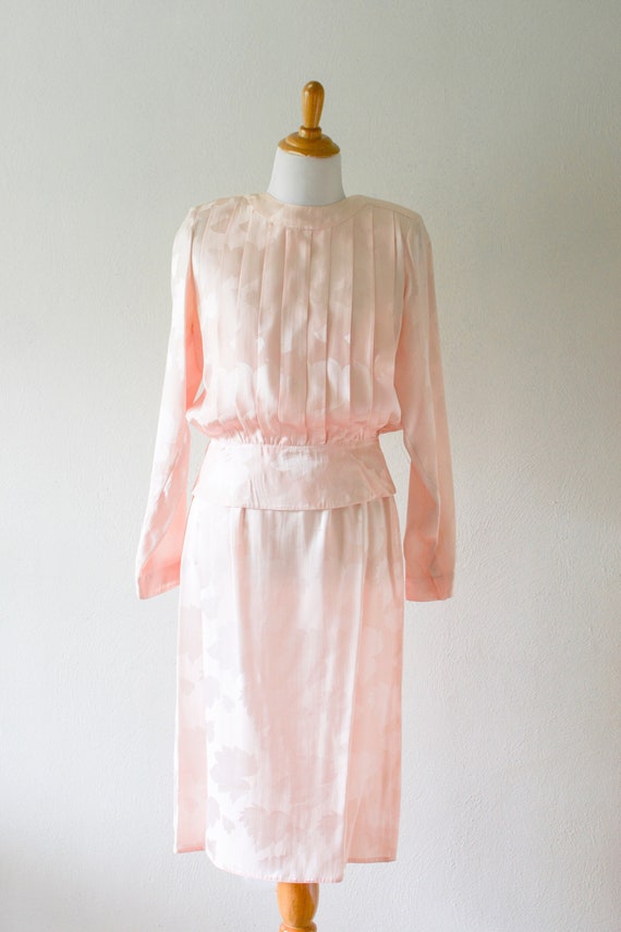 1980’s Pleated Pink Silk Skirt Set