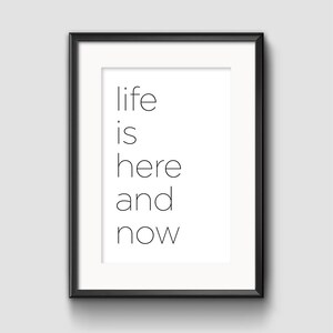 Zwart-wit displays positieve citaat, minimalistische kunst dunne tekst stijl moderne, minimalistische positief