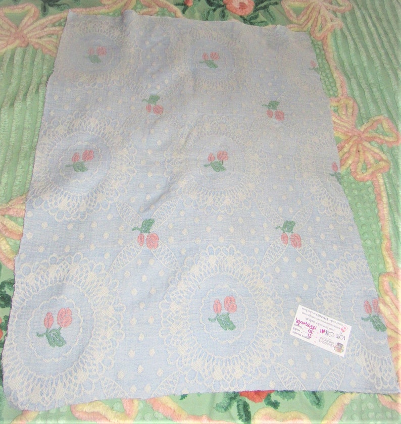 Cottage Cameo Lacy Pink Roses Vintage Woven Bedspread Fabric Piece 21x30 #1 not chenille