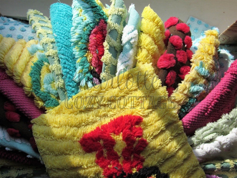 BONUS Sq. PeAcOcKs iN PaRaDiSe by Charlotte/'s Cozy Chenille Squares 32 Vintage Chenille Bedspread Quilt Squares