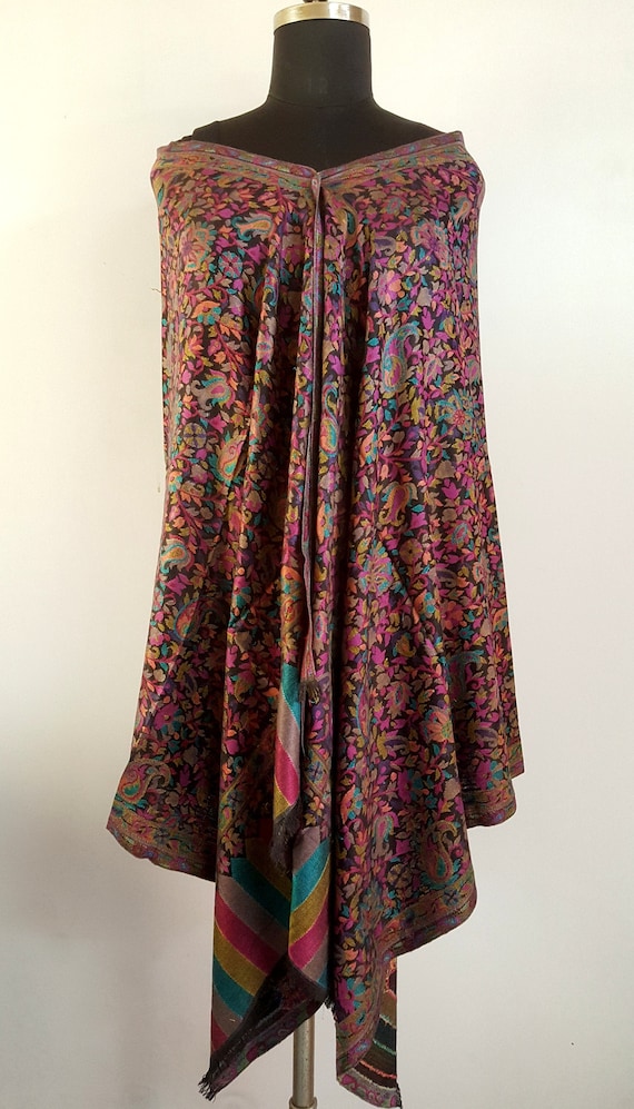 FLORAL PATTERN ALL SEASON LIGHT WEIGHT WRAP SCARF COLOR BLACK