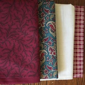 YC75, 4 Fat Quarters, Hunter, Red, Americana, Plaid, Paisley, Weavers Cloth, P&B Textiles, Joan Kessler, Jinny Beyer,Vintage Quilting Fabric