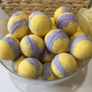 Promo sur les bombes de bain Mini bombes pour le bain Madness, des couleurs et des parfums incroyables pour toutes les occasions Huile de noix de coco faite main, douce pour la peau, cadeaux amusants image 6