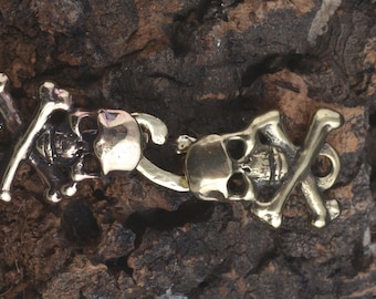 Jolly Roger Toggle Clasp in Bronze by Leaanne Hartman