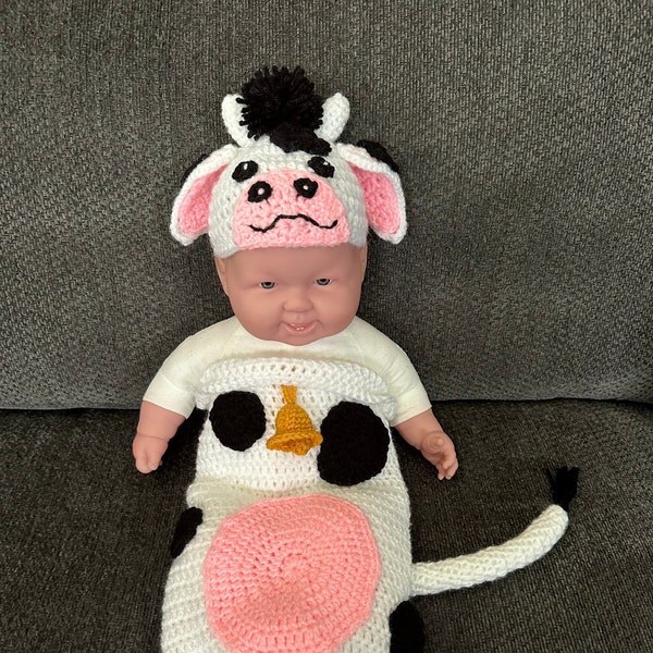 Crochet **0-2 Month Baby Cow Costume, Photo Prop, Baby Gift