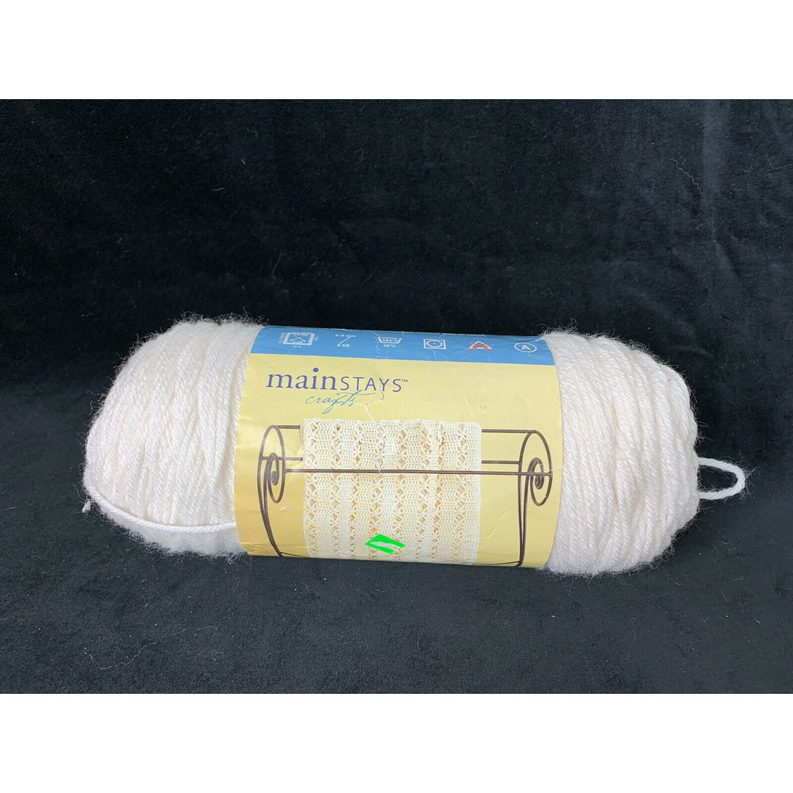 Mainstays Crafts Yarn True White 7 Oz. 364 Yd Worsted Acrylic NEW