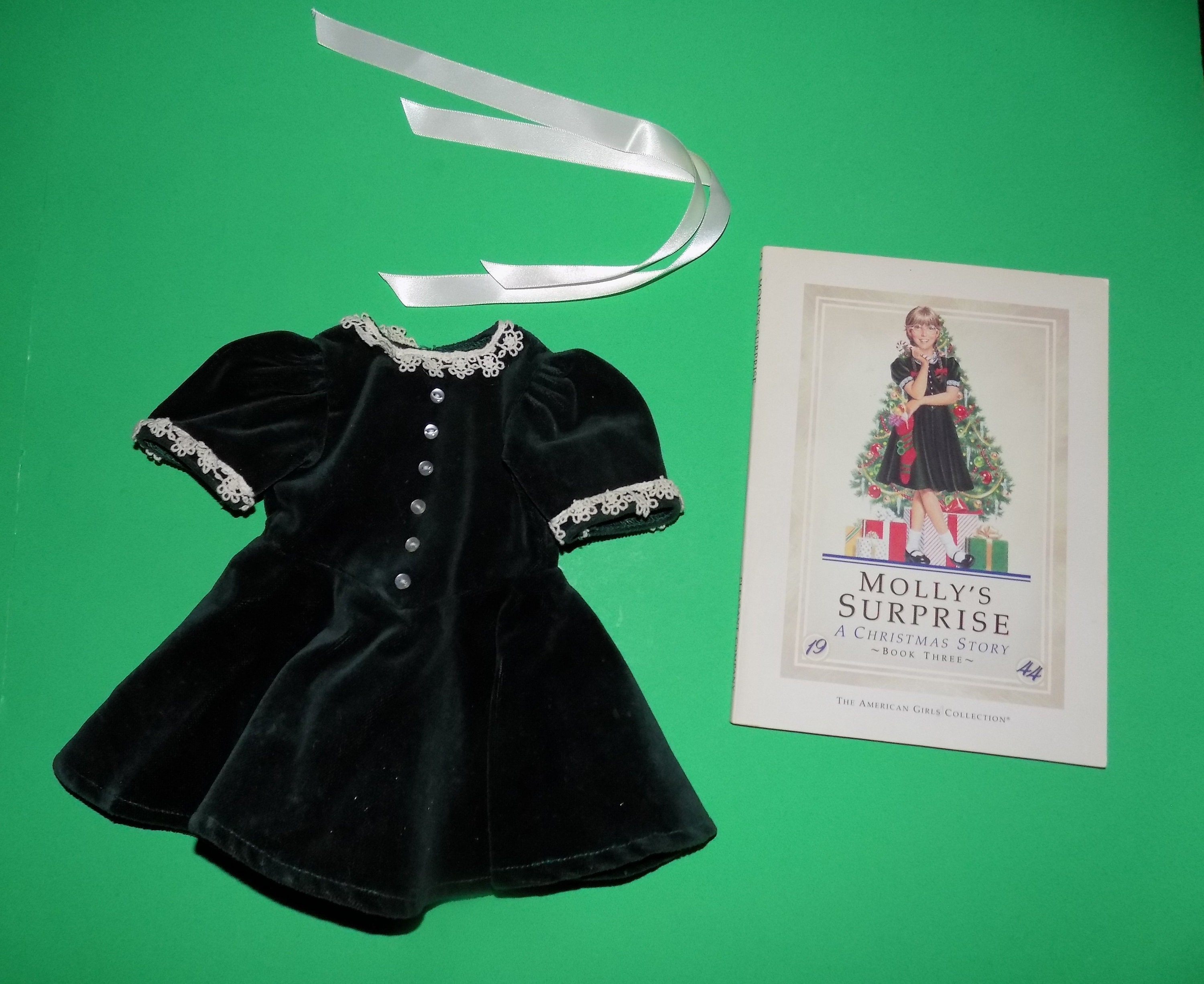 Retired Pleasant Company 1994 Molly Green Velvet Christmas Dress