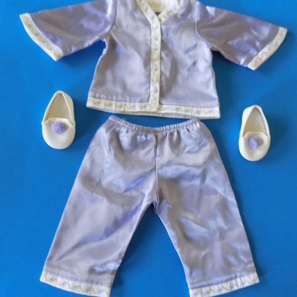 Retired Authentic American Girl Doll Nellie Lavender Satin Pajamas & Slippers